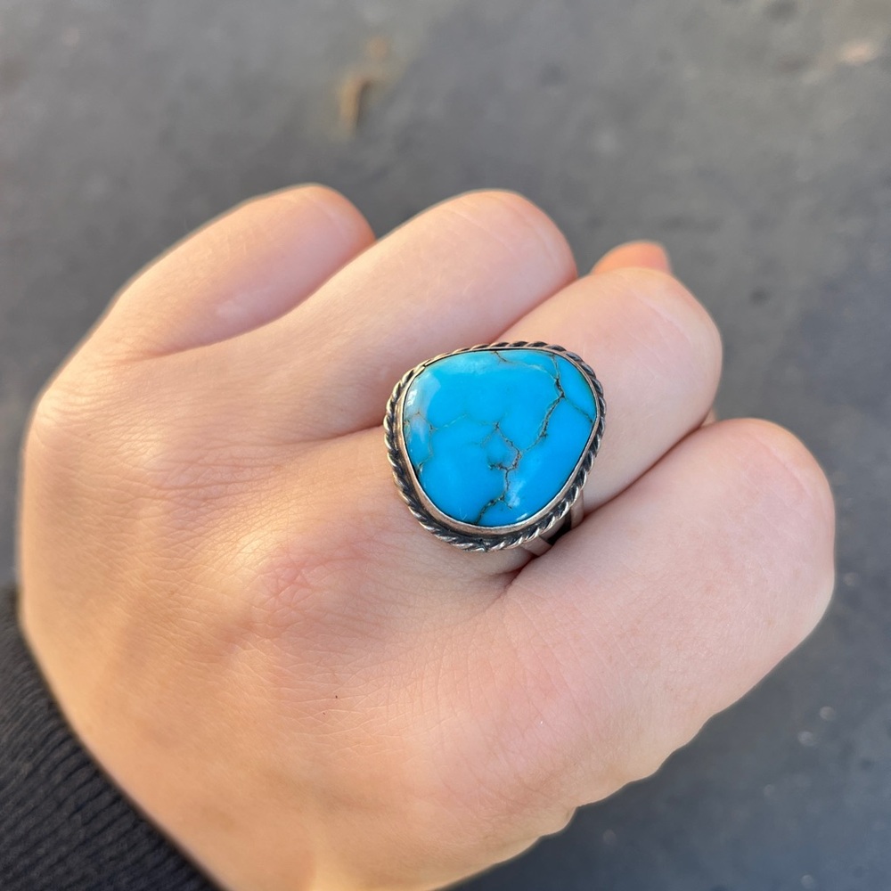 PRICE FIRM Gorgeous Turquoise Sterling Silver Statement Ring - Picture 2 of 15